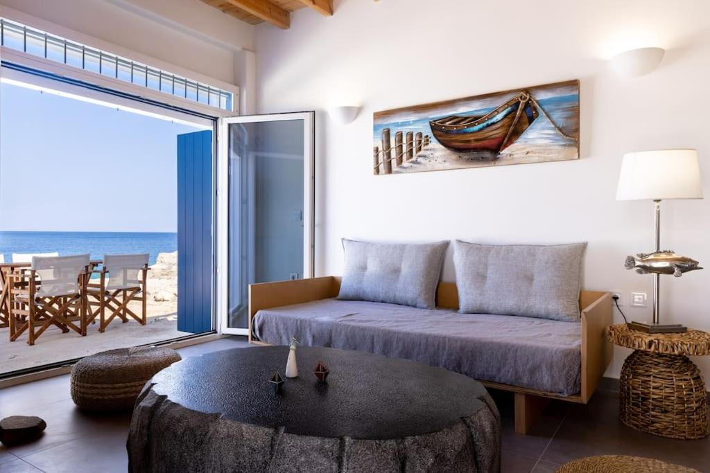Ωκεανίς Κίμωλος Vila Exterior foto